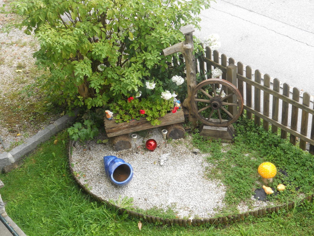 Haus Zur Linde Hotell Wagrain Rum bild